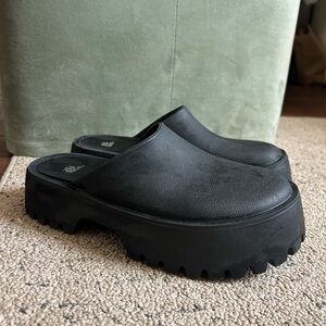 Wild Fable Black Platform Shoes